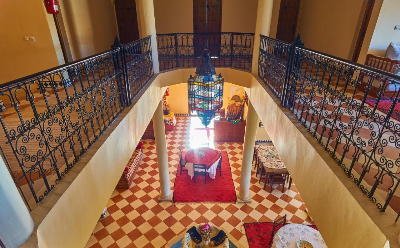 Maison D'Hotes Sahara Aoufous Bagian luar foto